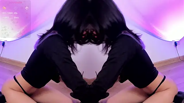 NanaRott online show from December 2024 09:11:01 PM