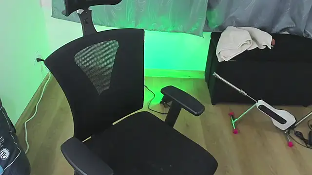 NanaRott online show from March 2025 03:31:01 AM