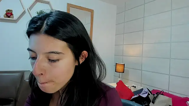 Snapshot of NanaRott chatting on February 2026 07:02:02 PM NanaRott online show from February 2026 07:02:02 PM