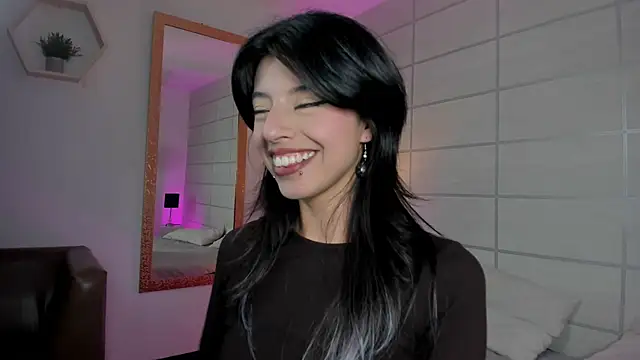 NanaRott online show from April 2026 07:39:02 PM