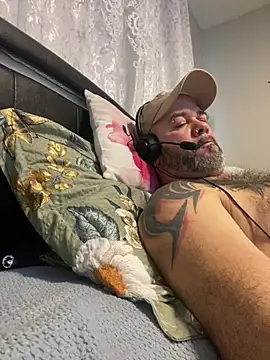 Cristian-Brayan online show from March 2026 03:14:01 PM