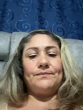gabiTetas online show from June 2026 09:57:01 PM