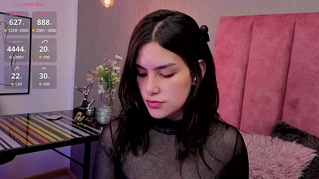 Alexa Thaylor  online show from March 2026 03:50:02 PM