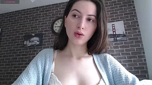  Hot Lady  online show from March 2025 12:48:02 PM