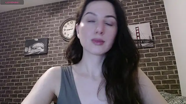  Hot Lady  online show from March 2025 09:23:01 PM