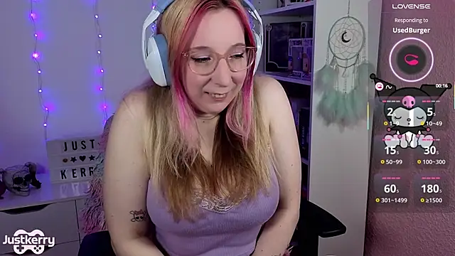 JustKerry online show from November 2025 09:08:02 AM