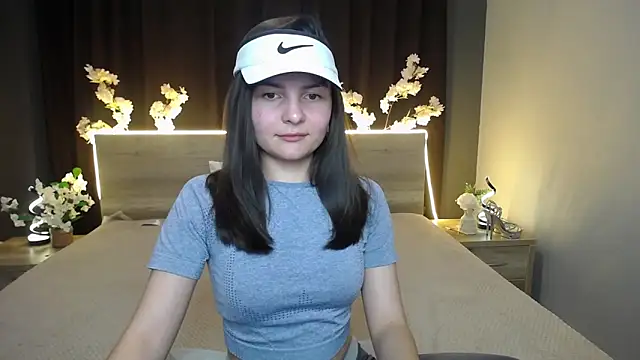 JasmineAsha online show from April 2026 07:51:01 PM