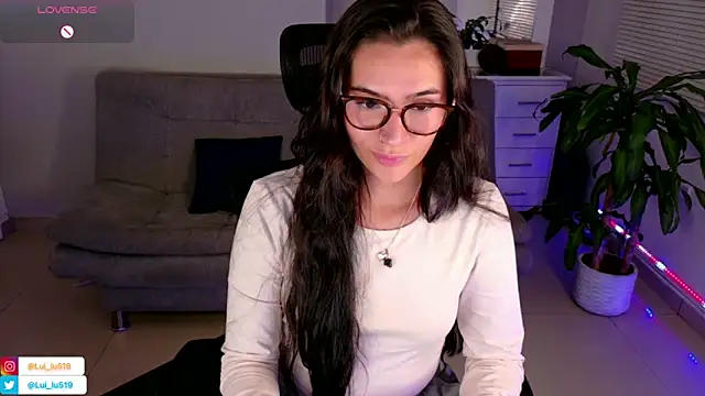 ImLui lu online show from February 2025 04:34:01 AM