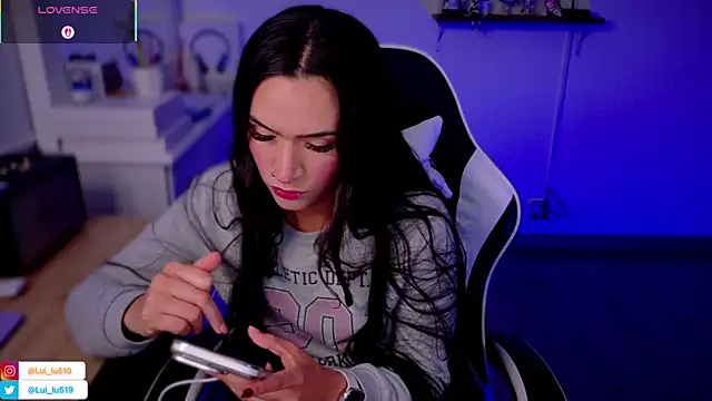 ImLui lu online show from September 2025 10:24:02 PM