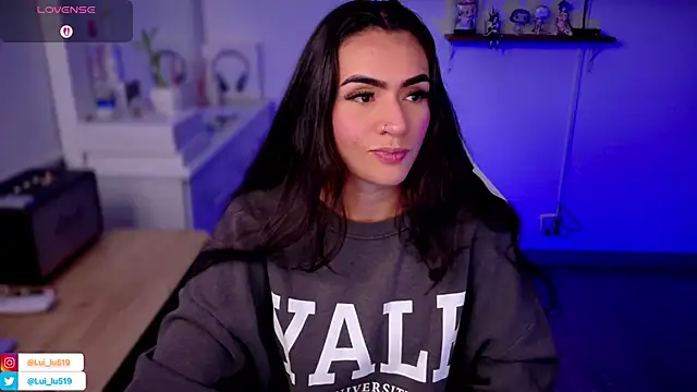 ImLui lu online show from October 2025 02:10:01 AM