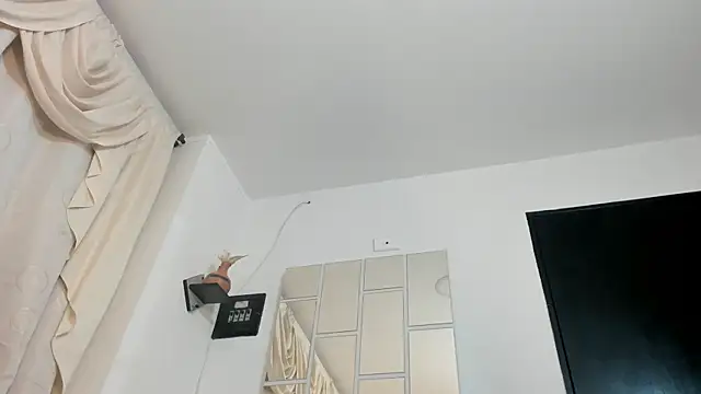 sarita loven online show from April 2026 05:45:02 AM