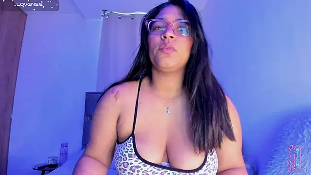 Snapshot of iriss_25 chatting on June 2026 11:26:02 AM iriss 25 online show from June 2026 11:26:02 AM