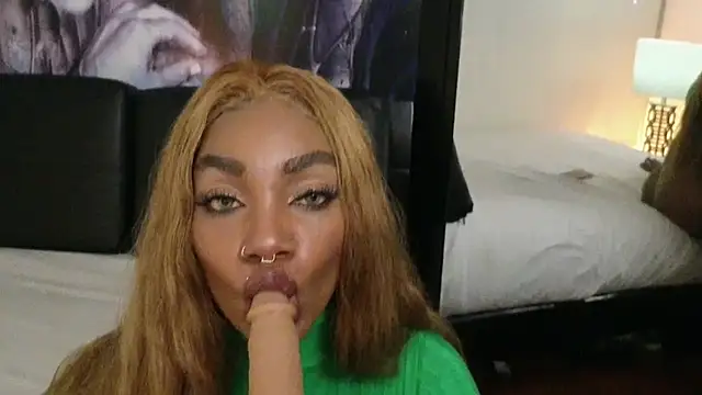 emely brandon online show from November 2025 04:37:01 AM