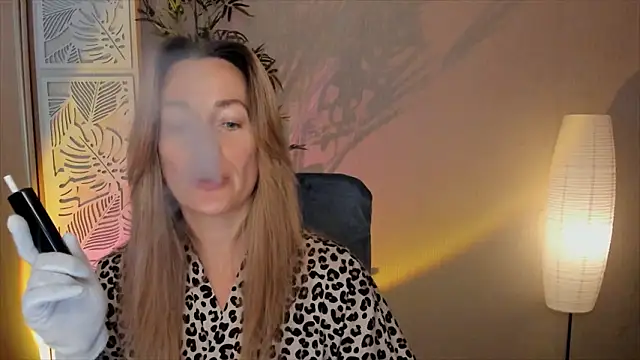 RebeccaMartinez online show from February 2026 12:09:02 PM