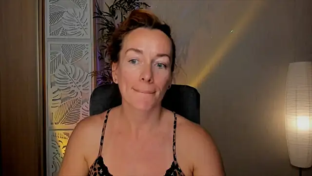 Snapshot of RebeccaMartinez chatting on July 2026 10:56:02 AM RebeccaMartinez online show from July 2026 10:56:02 AM