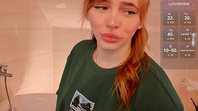 Phoenix Margo online show from September 2025 03:41:02 AM