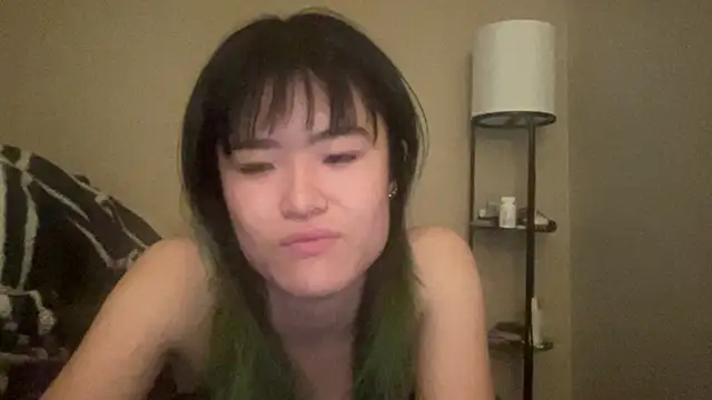 forbiddenfruitcake online show from February 2025 01:12:02 AM