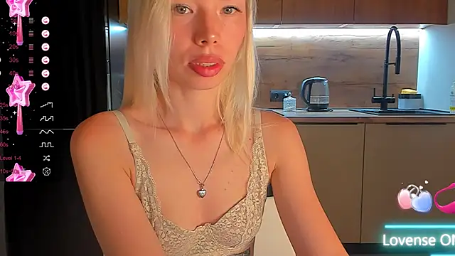 Olivia Bells online show from September 2025 09:15:02 PM