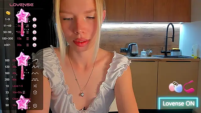 Olivia Bells online show from September 2025 08:34:02 PM