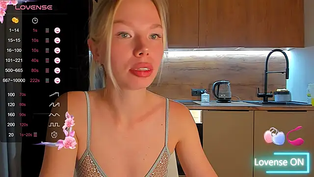 Olivia Bells online show from October 2025 09:12:02 PM
