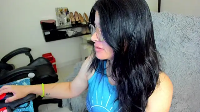 BellaFlaming online show from March 2026 10:53:02 AM