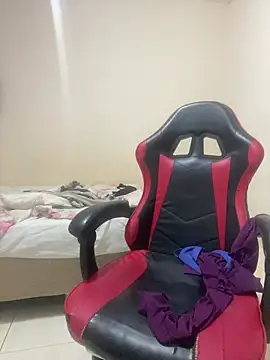 -Marivalda- online show from February 2026 10:28:01 PM