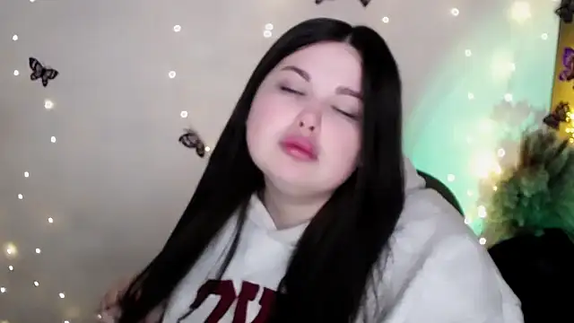 Emily Mo online show from February 2026 06:50:01 AM