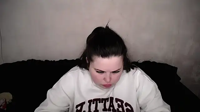 Emily Mo online show from March 2026 06:51:01 AM