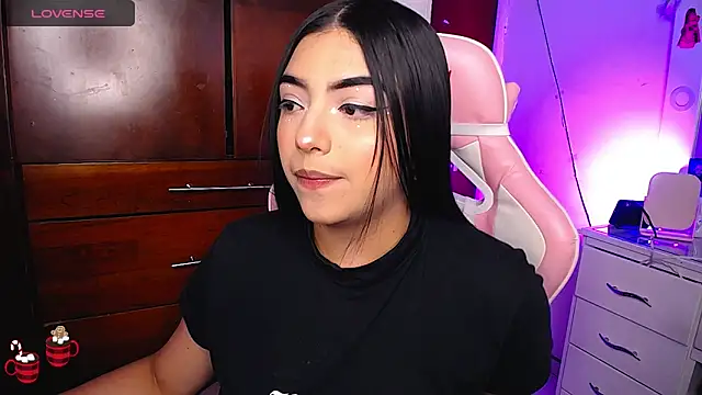 Snapshot of eva_six chatting on January 2025 07:56:02 PM eva six online show from January 2025 07:56:02 PM