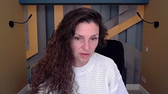 EllaLong online show from November 2025 12:27:01 PM