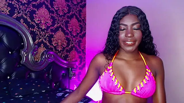 NaiaGils online show from February 2025 12:37:02 PM