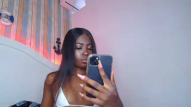 NaiaGils online show from March 2025 03:36:02 PM