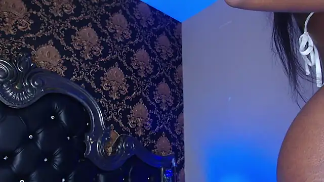 NaiaGils online show from September 2025 12:39:02 PM