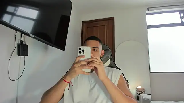 Snapshot of joss_111 chatting on February 2026 04:38:02 PM joss 111 online show from February 2026 04:38:02 PM