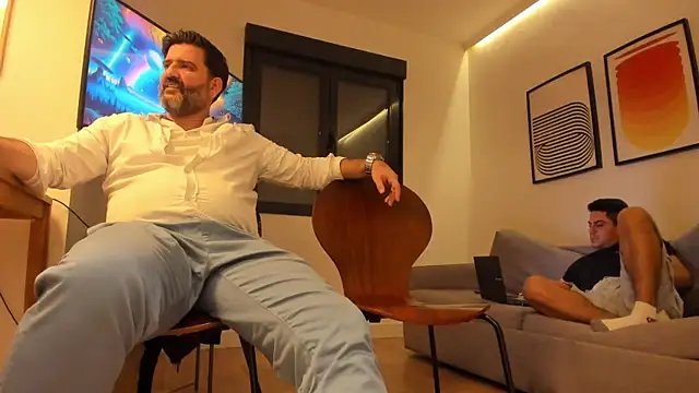 Maxi TheBigDaddy online show from December 2024 06:50:01 PM