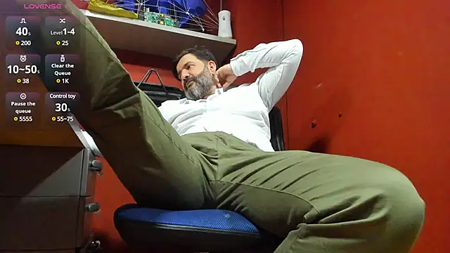 Maxi TheBigDaddy online show from February 2025 12:59:01 PM