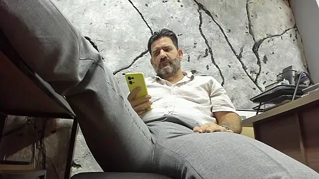 Maxi TheBigDaddy online show from October 2025 03:23:02 PM