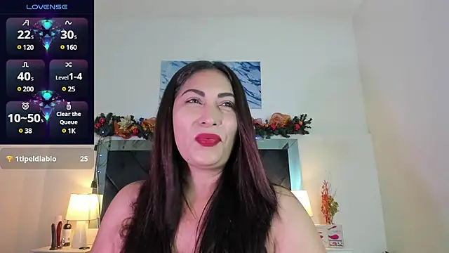 Lauralove 69 online show from December 2024 07:38:02 PM