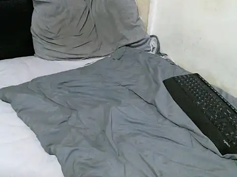 Snapshot of Rator_2 chatting on January 2026 07:28:02 PM Rator 2 online show from January 2026 07:28:02 PM