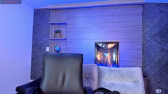 charlottewhitte online show from January 2026 11:47:01 AM