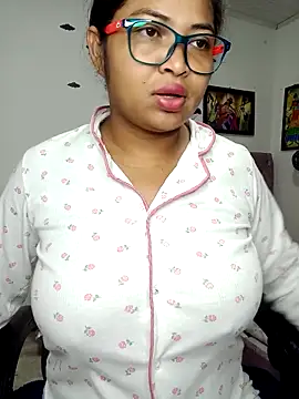 Snapshot of chalohott chatting on February 2026 10:30:01 AM chalohott online show from February 2026 10:30:01 AM