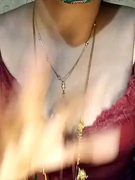 tuttifrutti17 online show from January 2025 07:07:01 PM