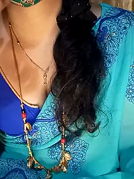 tuttifrutti17 online show from January 2025 05:37:02 PM