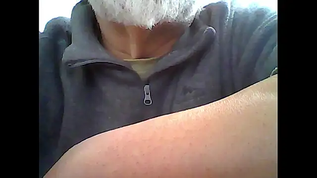 xcimeru online show from December 2025 02:24:01 PM