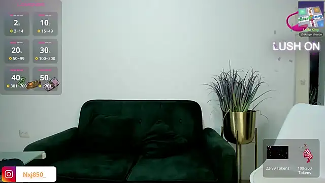 HOTBLACKANDWHITE2 online show from January 2025 12:19:02 AM