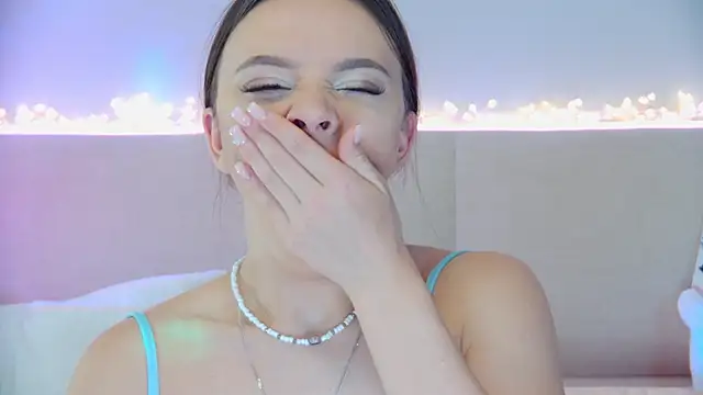 ElisabethDavis online show from January 2025 03:15:01 PM