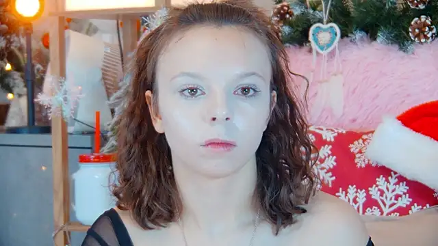 Snapshot of ElisabethDavis chatting on December 2025 03:20:04 PM ElisabethDavis online show from December 2025 03:20:04 PM