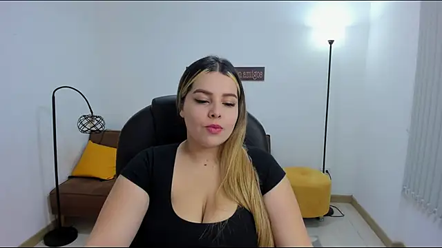 camiilaa1 online show from February 2025 04:19:02 AM