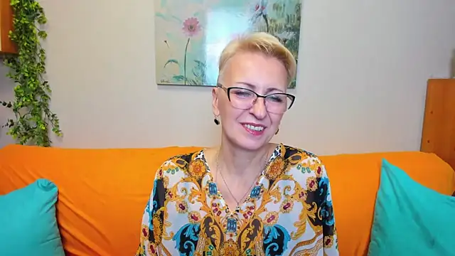 Snapshot of iamyourdream89 chatting on December 2025 03:08:01 PM iamyourdream89 online show from December 2025 03:08:01 PM