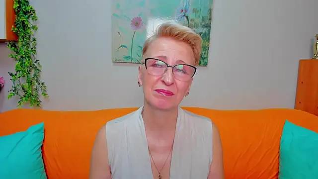 Snapshot of iamyourdream89 chatting on February 2026 11:31:01 AM iamyourdream89 online show from February 2026 11:31:01 AM